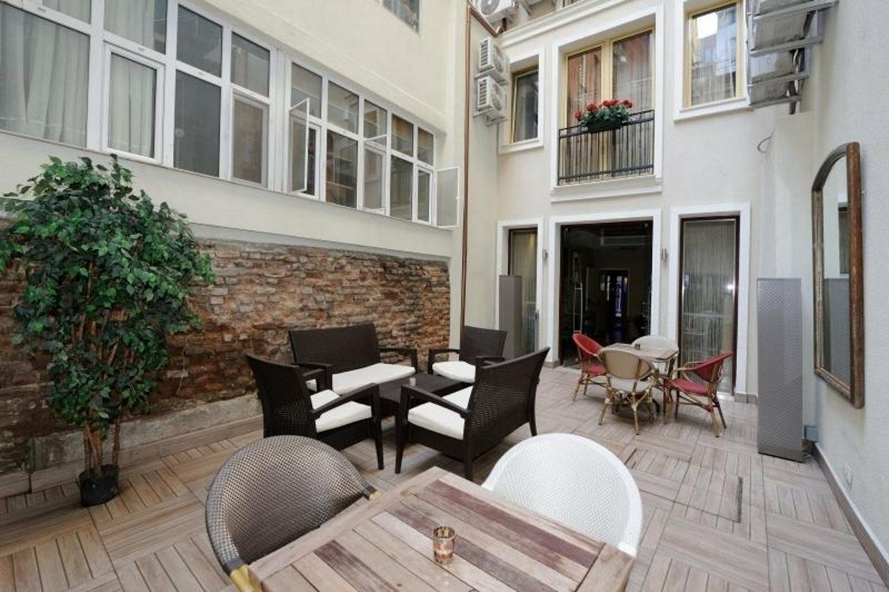 Collage Taksim Hotel Istambul Extérieur photo